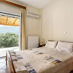 Apartament Daratos 3